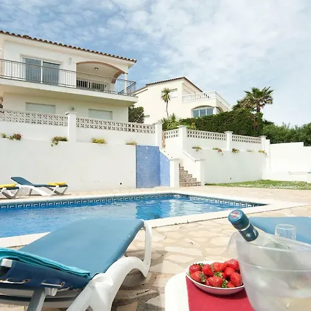 Hart Villa *